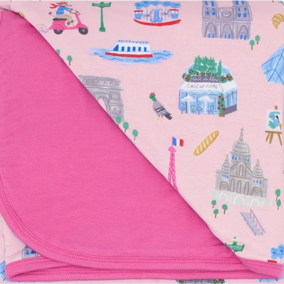 Little Sleepies | Weekend in Paris Large Cloud Blanket - Picture 3 of 4
